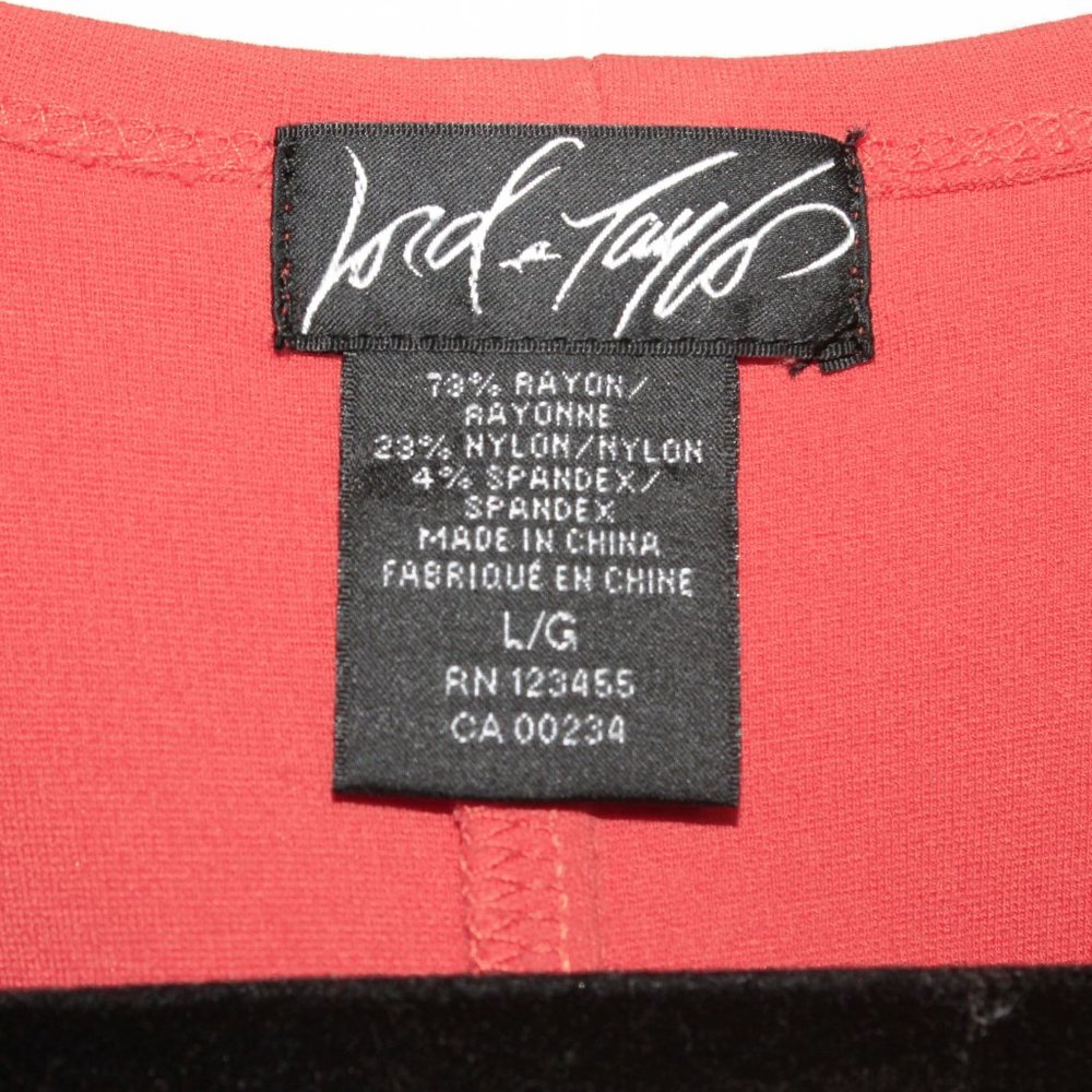 LORD &TAYLOR SLEEVELESS TOP - Picture 4 of 4